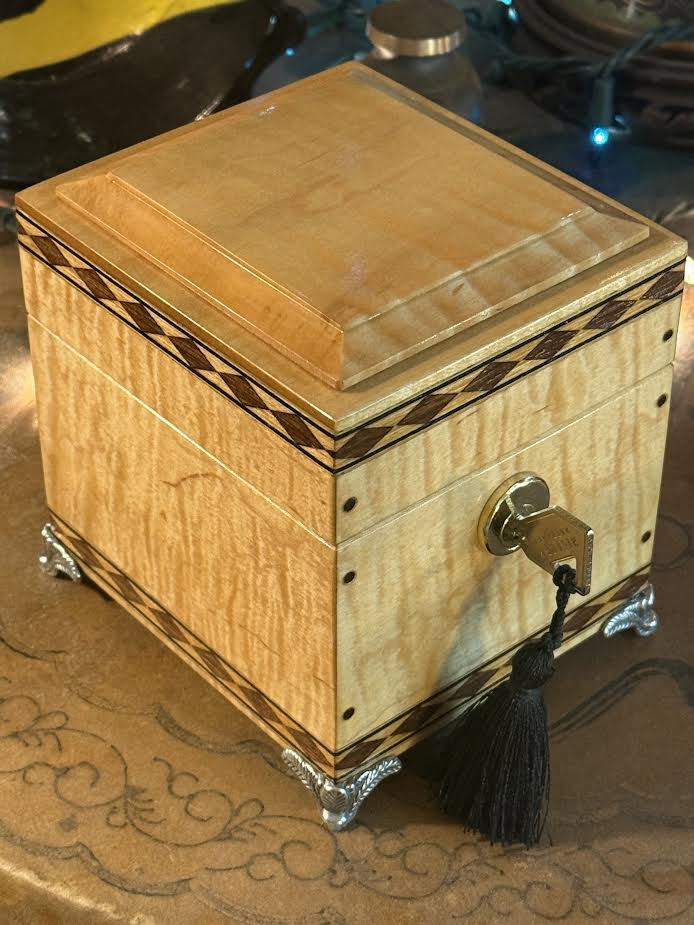 Harlequin Box ( Tiger- Ribbon Maple ) - Image 3