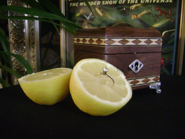 Harlequin Lemon Box